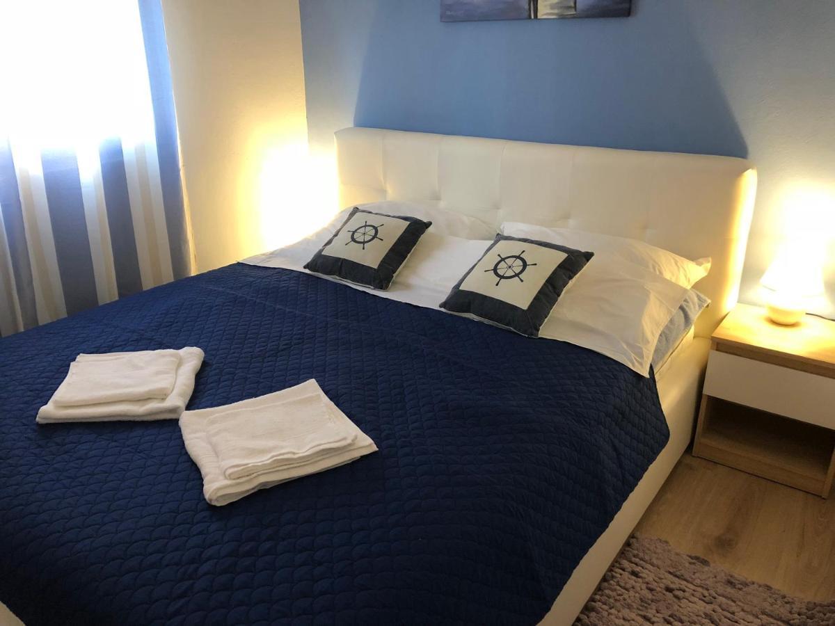 Apartman Luka Vir Apartment Ngoại thất bức ảnh